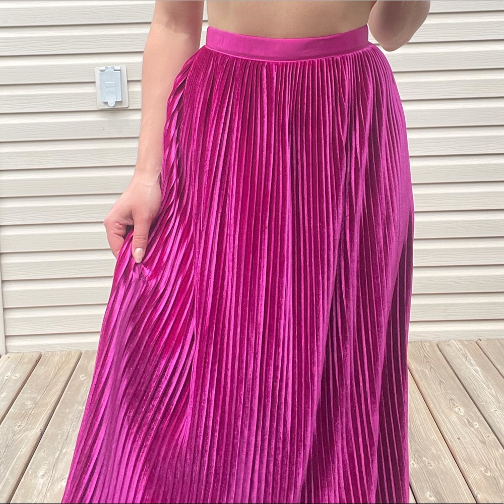Zara XS Pink Velvet Pleated Midi Skirt